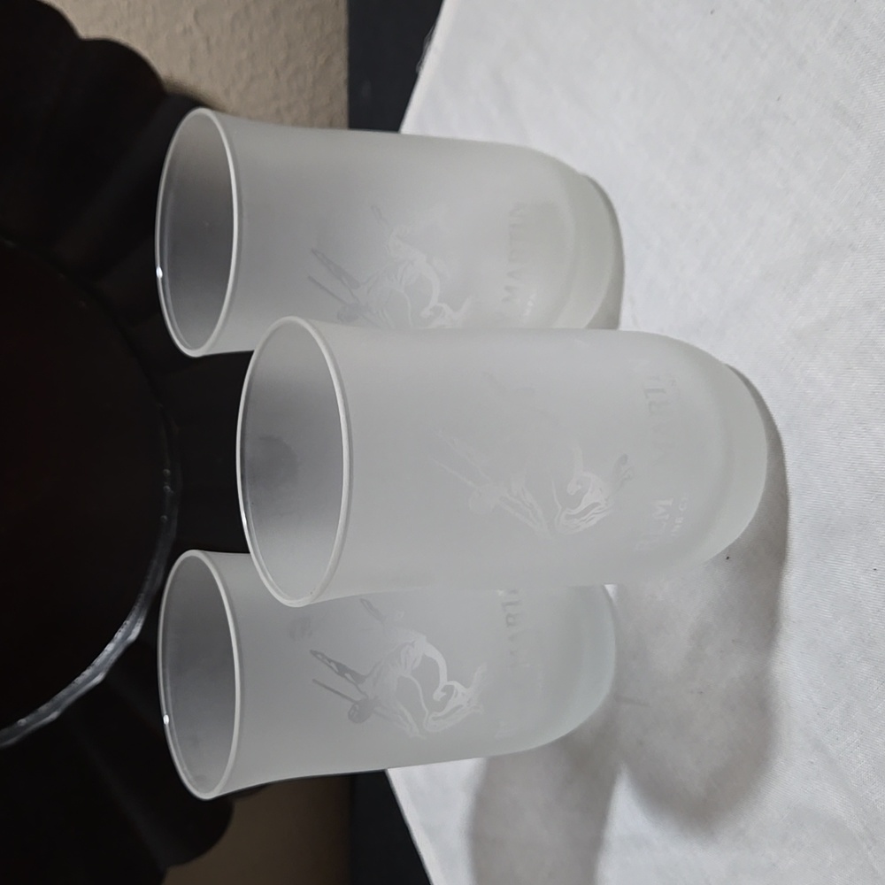 Remy Martin Frosted Glass With Clear Logo Ling Drink Glasses.